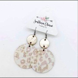 Platinum & Nude Leopard Piggyback Corkies